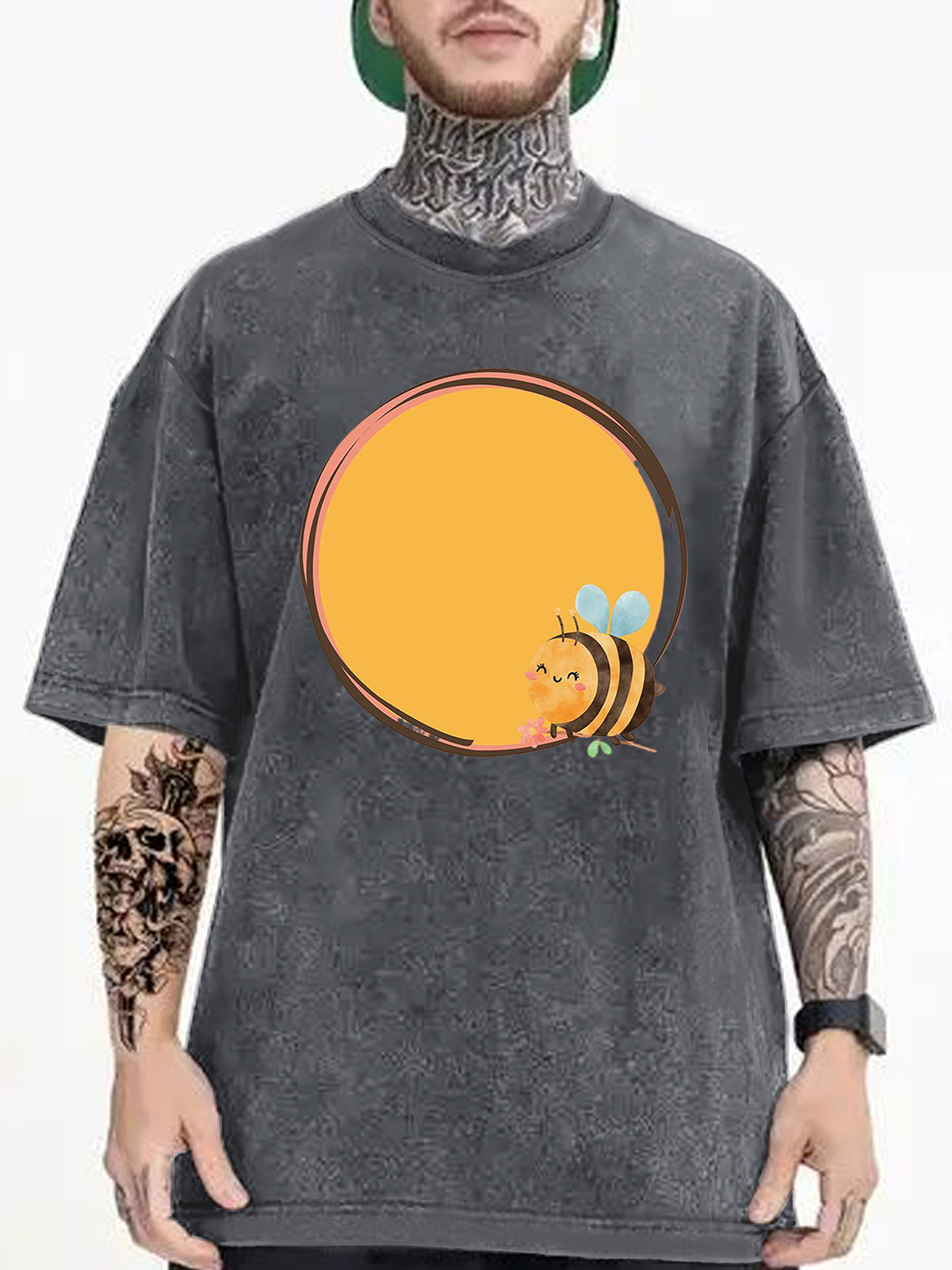 Men's Graphic T-Shirt Smiling Bee Resting Among Golden Yellow Sunlight Circle Bee